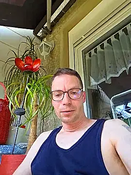 Snapshot of Schnubby1 chatting on 22, 5, 2026 Schnubby1 online show from 22, 5, 2026