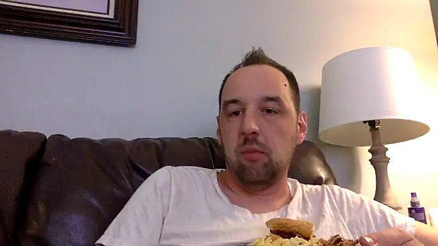 Snapshot of Kink_Master_Daddy chatting on 17, 6, 2026 Kink Master Daddy online show from 17, 6, 2026