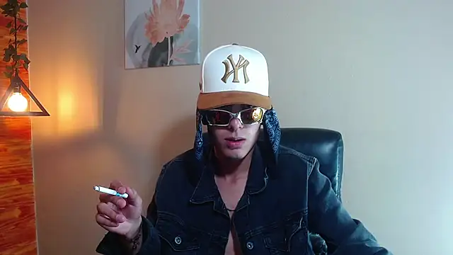 Bastiaan 28 online show from 14, 2, 2025