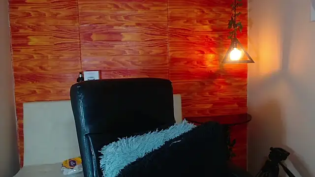 Bastiaan 28 online show from 4, 3, 2025