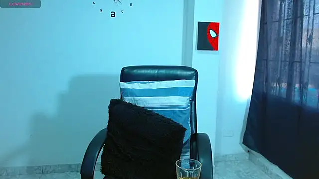 Bastiaan 28 online show from 20, 9, 2025