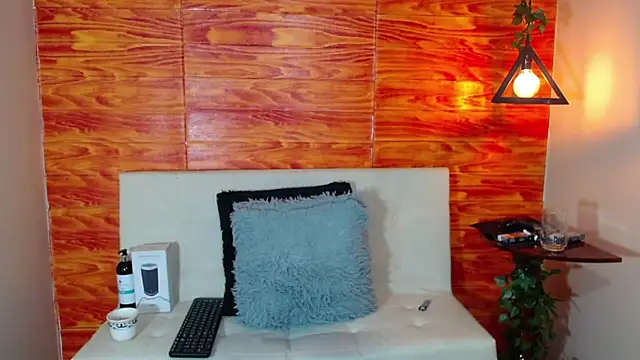 Bastiaan 28 online show from 12, 3, 2025