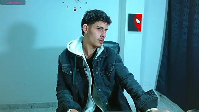 Bastiaan 28 online show from 10, 9, 2025