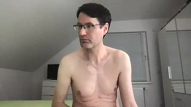 zxzx cam1 online show from 4, 3, 2025