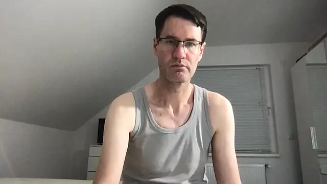 zxzx cam1 online show from 2, 12, 2025