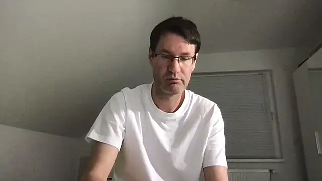 zxzx cam1 online show from 16, 2, 2025