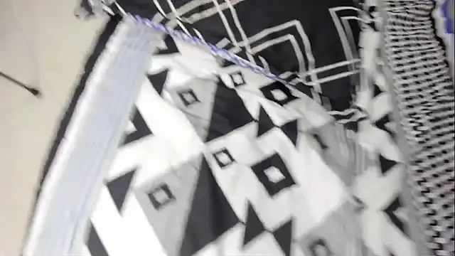 Valentine petite1 online show from 12, 10, 2025