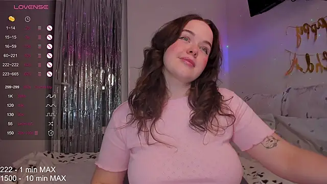 HANNA MONTANAS online show from 4, 12, 2025