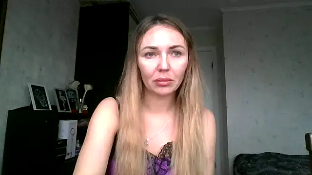 AngelinaLove28 online show from 22, 11, 2025