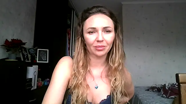 AngelinaLove28 online show from 15, 12, 2025