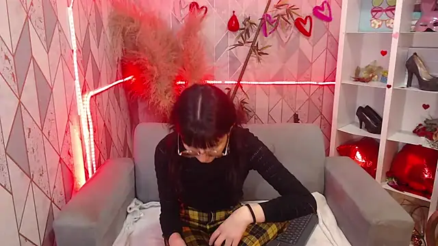 charlottemoonxz online show from 28, 9, 2025