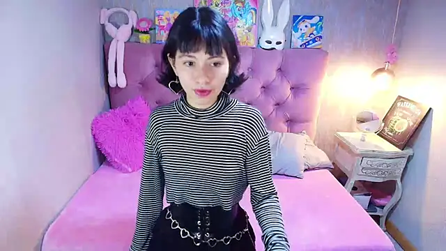 charlottemoonxz online show from 3, 2, 2026