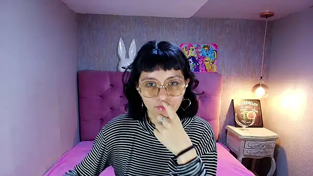 charlottemoonxz online show from 18, 7, 2026