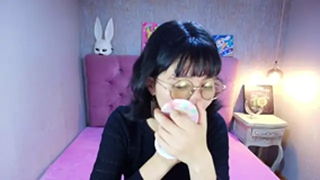 charlottemoonxz online show from 24, 6, 2026