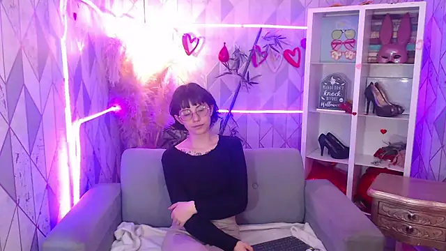 charlottemoonxz online show from 13, 11, 2025