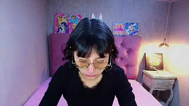 charlottemoonxz online show from 12, 7, 2026