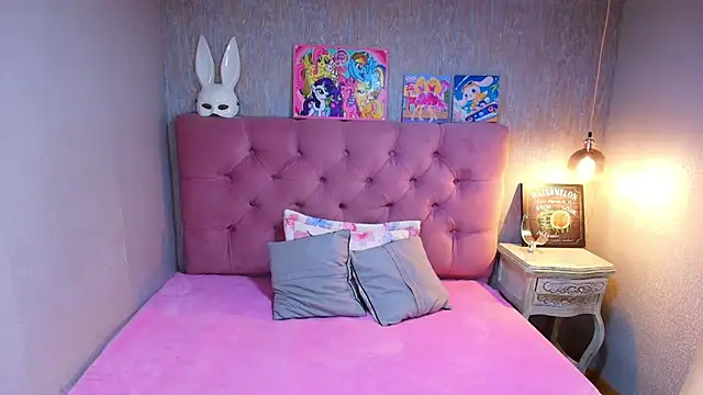 charlottemoonxz online show from 29, 6, 2026