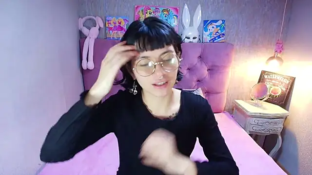 charlottemoonxz online show from 16, 3, 2026