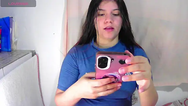 lynieh- online show from 4, 12, 2025