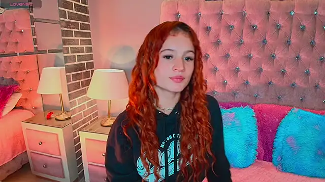 AdelaineBest online show from 10, 10, 2025