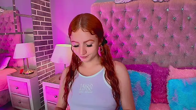 AdelaineBest online show from 30, 10, 2025