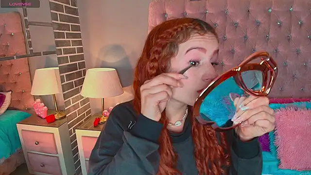 AdelaineBest online show from 8, 10, 2025