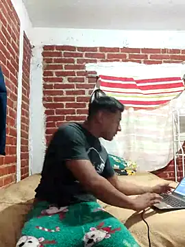 Cris ale1218 online show from 19, 11, 2025