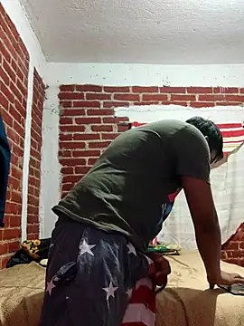 Cris ale1218 online show from 12, 11, 2025