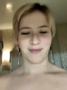 AnabelLaLove online show from 14, 12, 2024