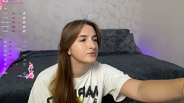 Snapshot of Vibe_to_night chatting on 16, 10, 2025 Vibe to night online show from 16, 10, 2025