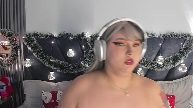 Karmilla Rosse online show from 23, 11, 2025