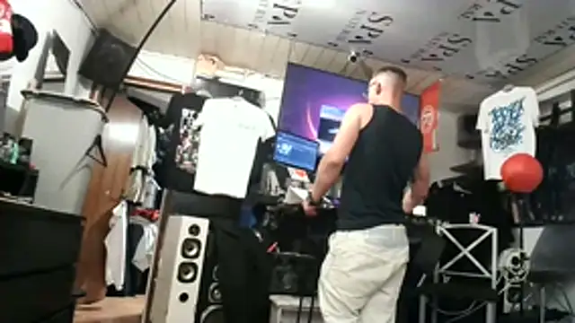 0815lukas2024 online show from 19, 6, 2026