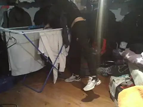 Snapshot of 0815lukas2024 chatting on 8, 3, 2025 0815lukas2024 online show from 8, 3, 2025