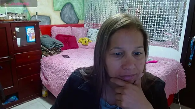 Snapshot of CaroMasha chatting on 29, 12, 2024 CaroMasha online show from 29, 12, 2024