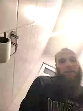 Snapshot of AbukLoko chatting on 12, 3, 2025 AbukLoko online show from 12, 3, 2025