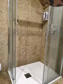 Snapshot of AbukLoko chatting on 7, 1, 2026 AbukLoko online show from 7, 1, 2026