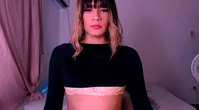 Snapshot of xxxxxchiaratsxxxxx chatting on 14, 12, 2024 xxxxxchiaratsxxxxx online show from 14, 12, 2024