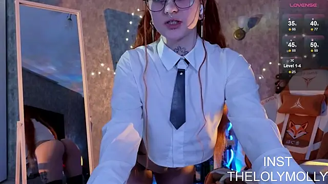 LolyMolli online show from 3, 4, 2026