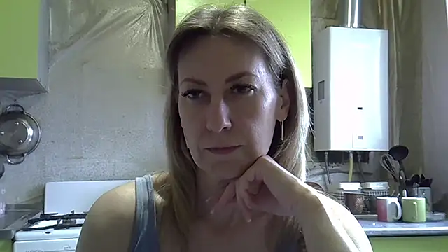 AshleyXHoney online show from 24, 4, 2026