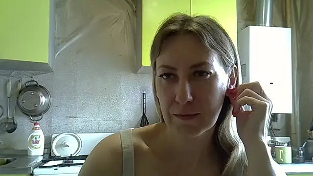 AshleyXHoney online show from 4, 6, 2026