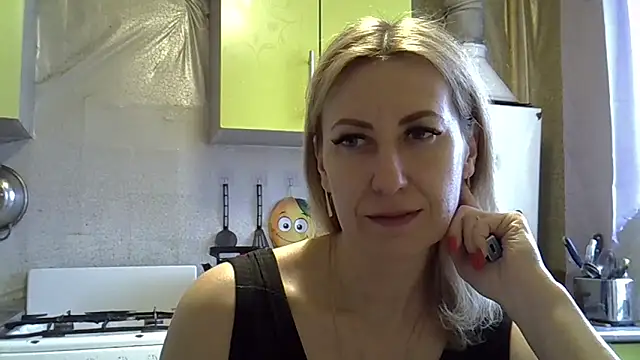 AshleyXHoney online show from 10, 2, 2025