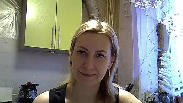 AshleyXHoney online show from 23, 12, 2024