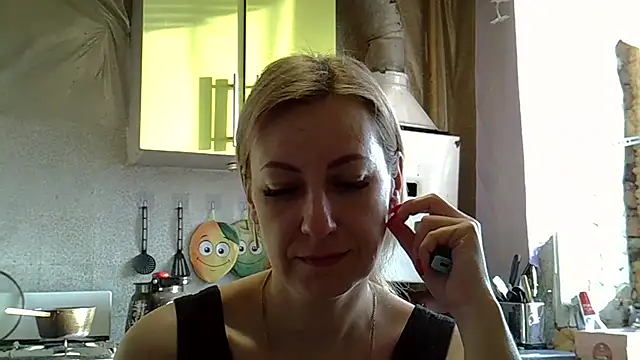 AshleyXHoney online show from 7, 2, 2025