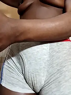 julietunderwoood online show from 5, 10, 2025