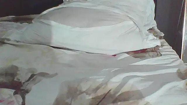 julietunderwoood online show from 20, 3, 2026