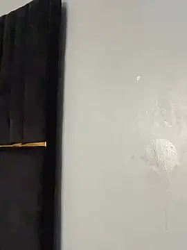 julietunderwoood online show from 7, 2, 2026