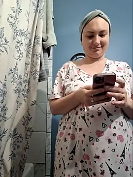 MilfyMrsRobinson online show from 4, 5, 2026