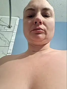 Snapshot of MilfyMrsRobinson chatting on 20, 5, 2026 MilfyMrsRobinson online show from 20, 5, 2026