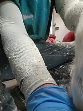 2tomka52052sex online show from 10, 1, 2025