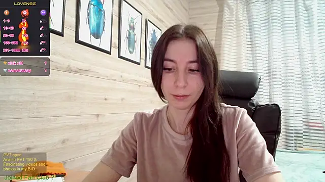 Wowpornoo online show from 5, 3, 2025